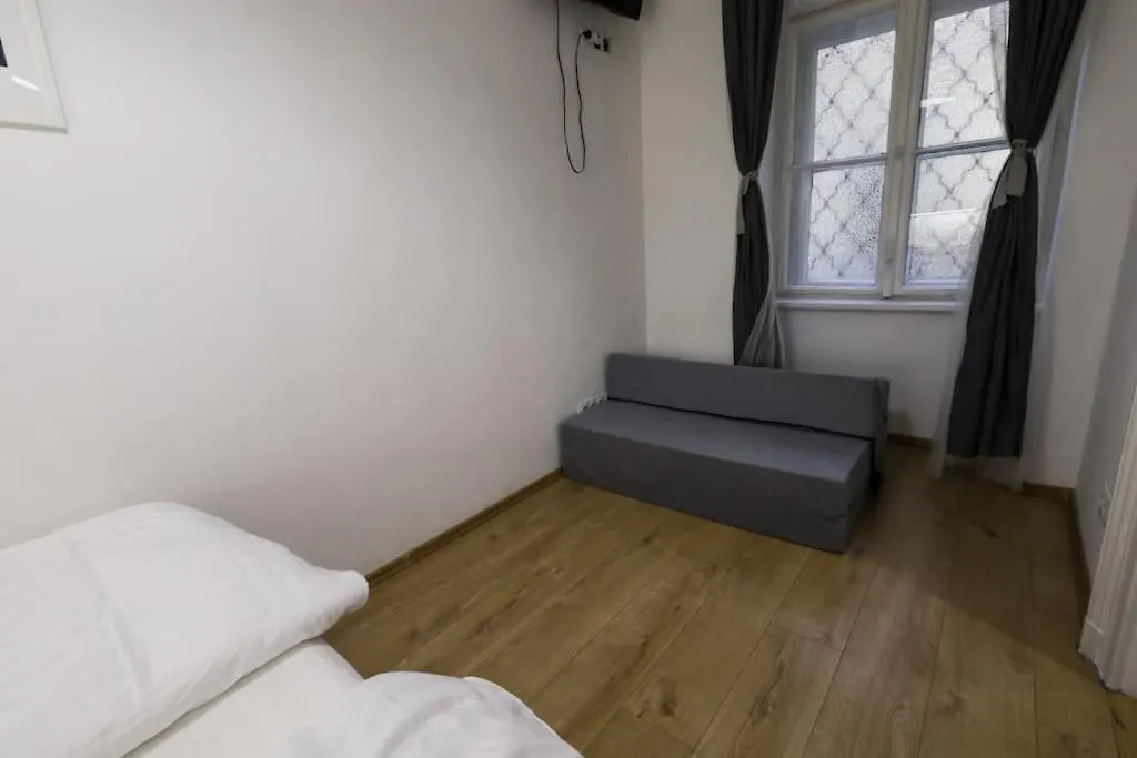Pest-Port Private Apartment Room-6 Budapest